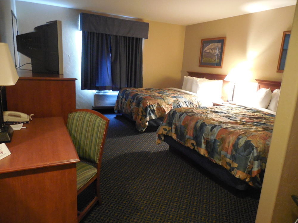 Blue Mountain Inn And Suites Rangely Exterior foto
